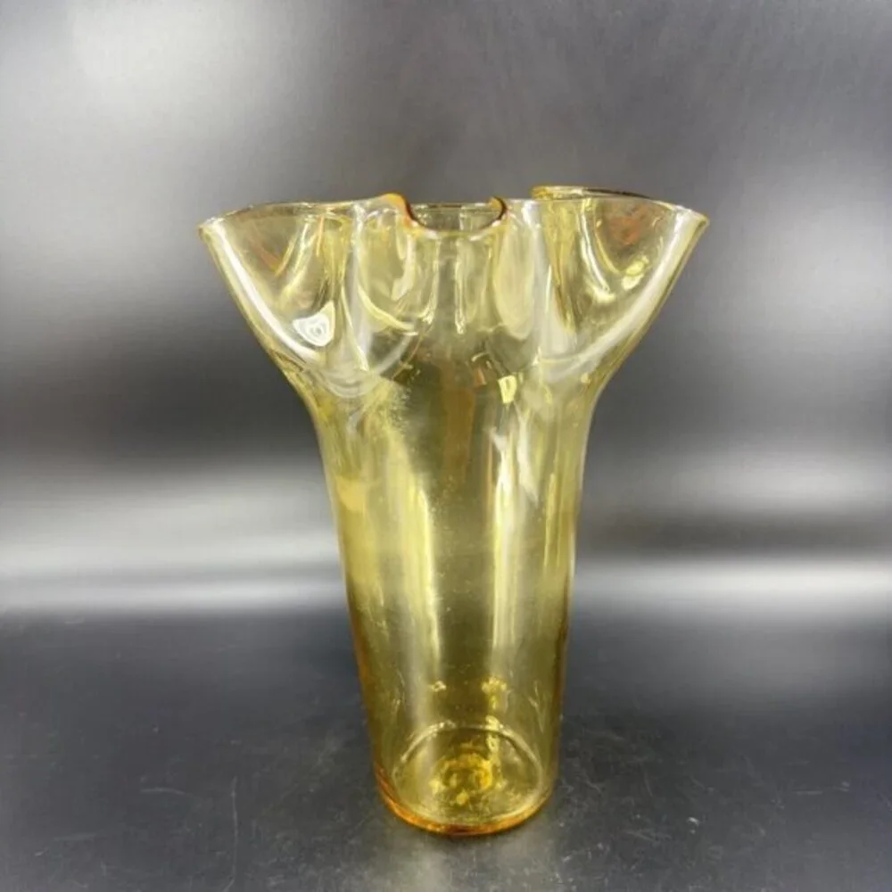 Mid Century Amber Art Glass Vase With Ruffled Top Edges‎ Hand Blown Glass Decor